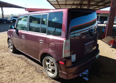 2005 Scion Xb from USA, damaged, VIN JTLKT334350208269